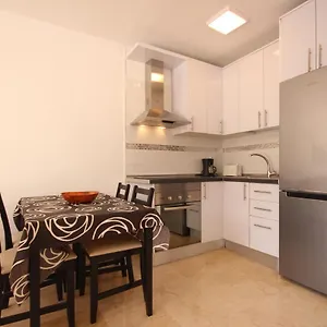 https://apartment-puerto-colon.in-canary-islands.com